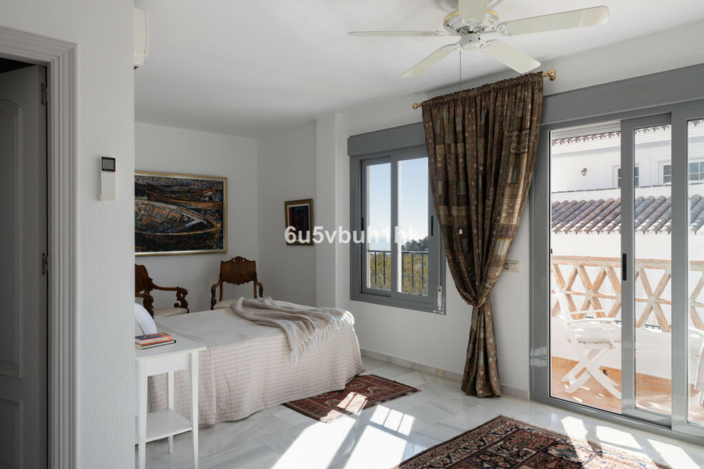 Detached Villa Mijas Málaga - image 10