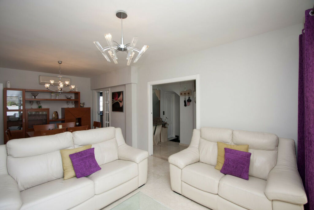 Townhouse Nerja Málaga - image 10