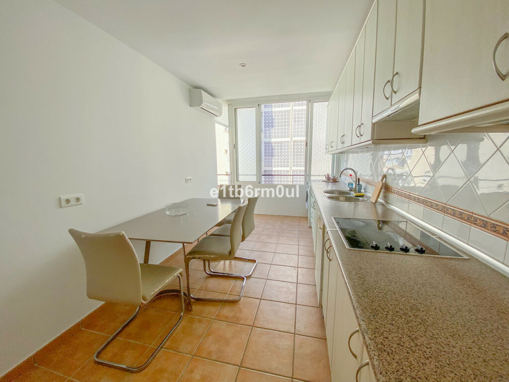 Middle Floor Apartment Marbella Málaga - image 10