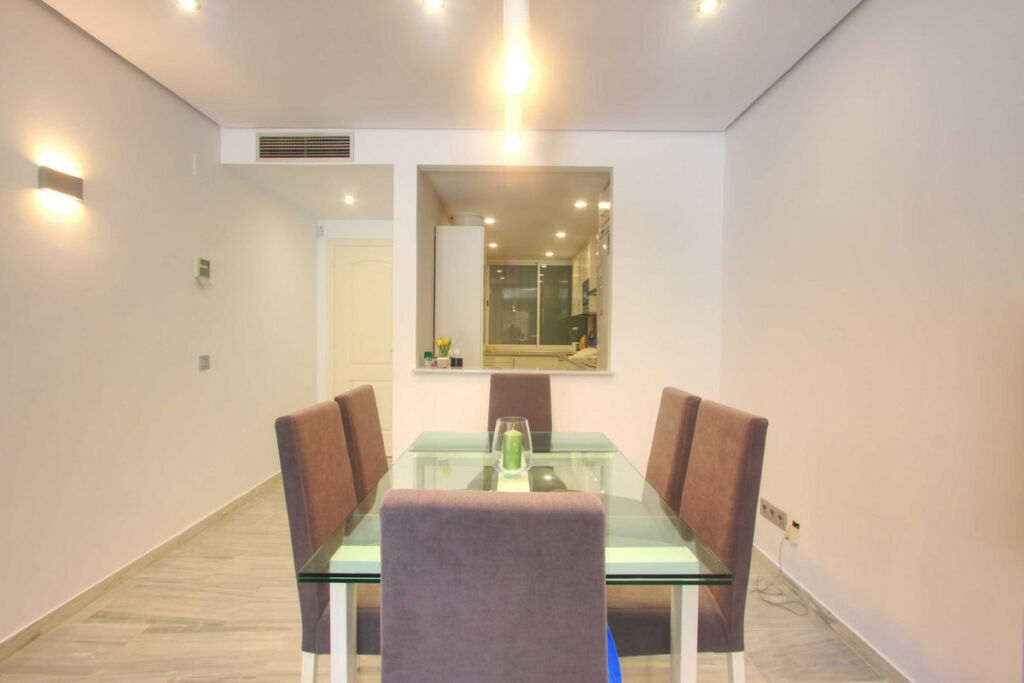 Ground Floor Apartment Elviria Málaga - image 10