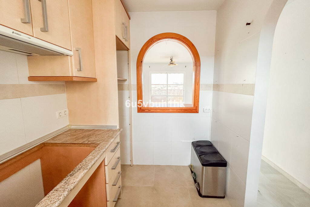 Ground Floor Apartment El Faro Málaga - image 10