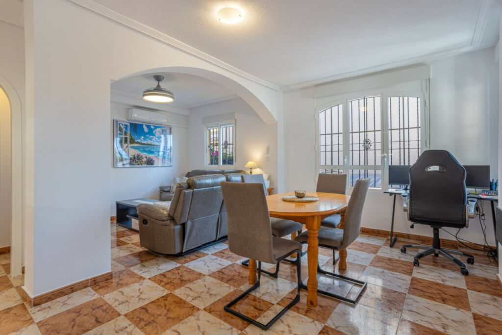 Semi-Detached House Playa Golf Alicante - image 10