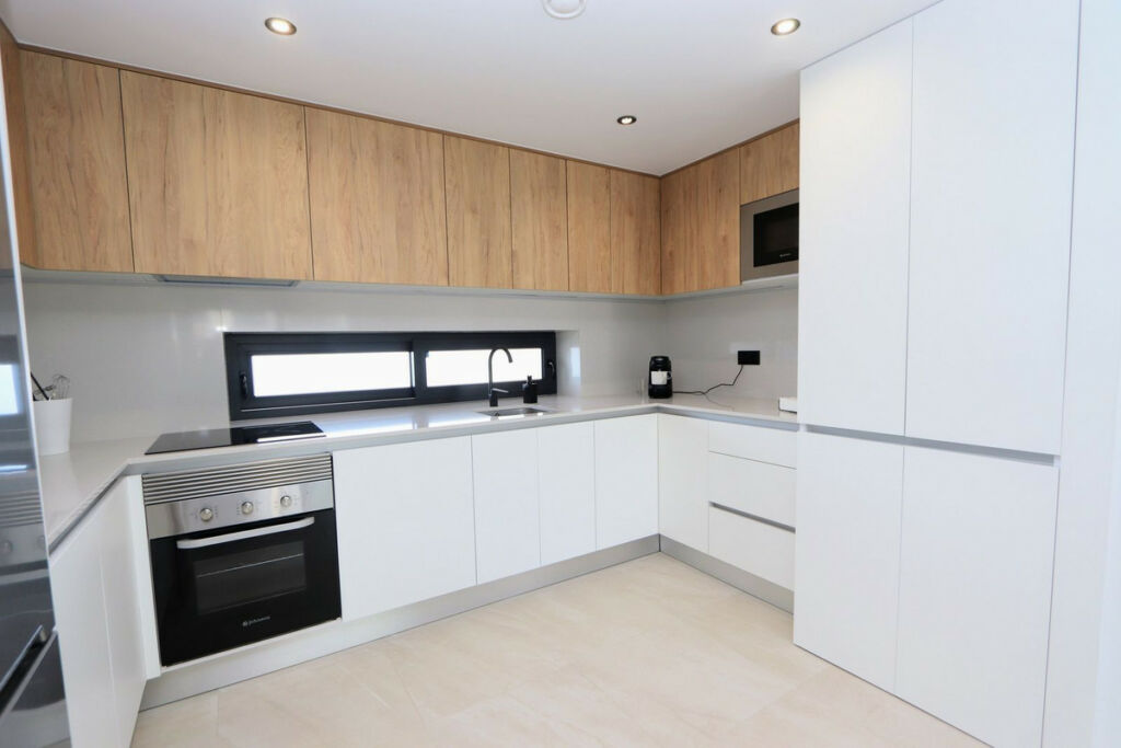 Middle Floor Apartment Los Alcazares Murcia - image 10