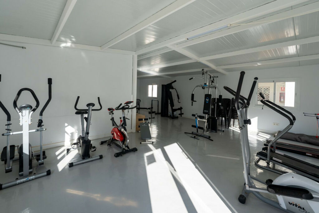 Ground Floor Apartment Fuengirola Málaga - image 10