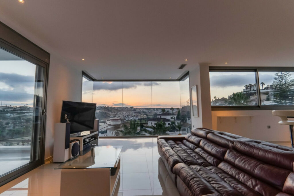 Detached Villa Ciudad Quesada Alicante - image 10