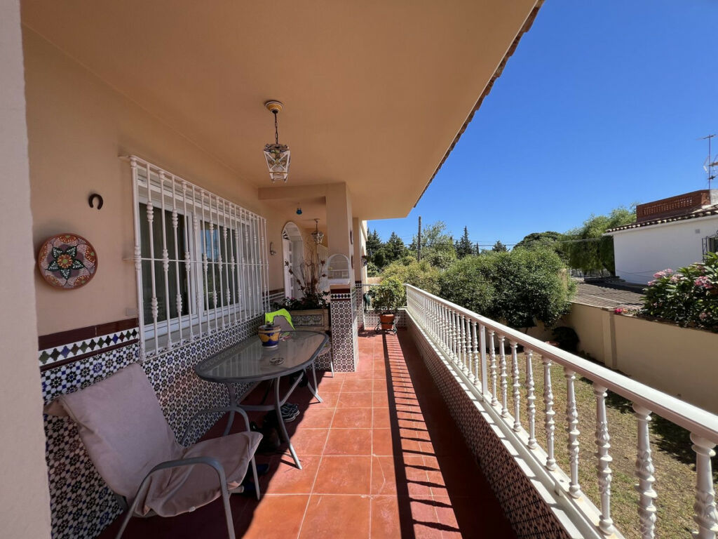 Semi-Detached House Benalmadena Málaga - image 10
