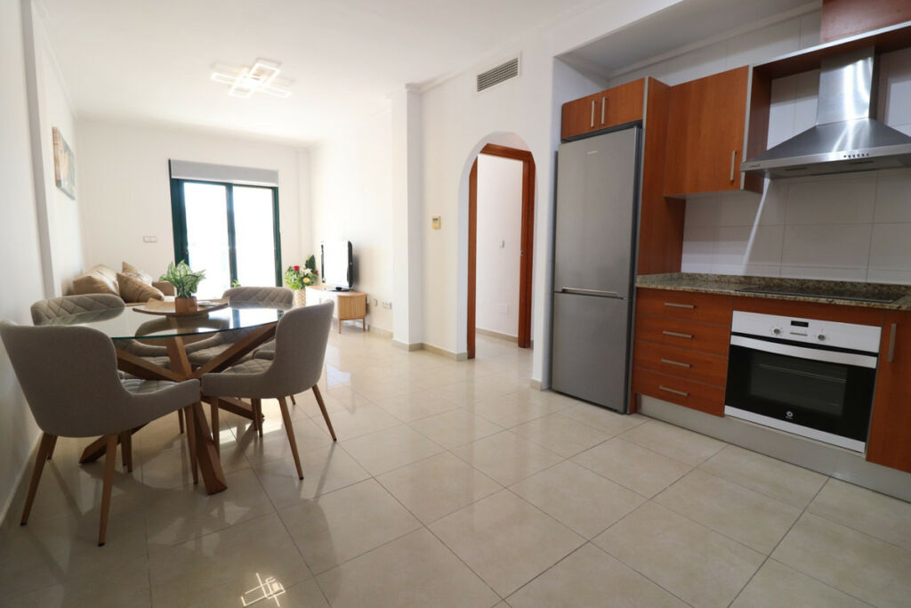 Ground Floor Apartment Dona Pepa Alicante - image 10