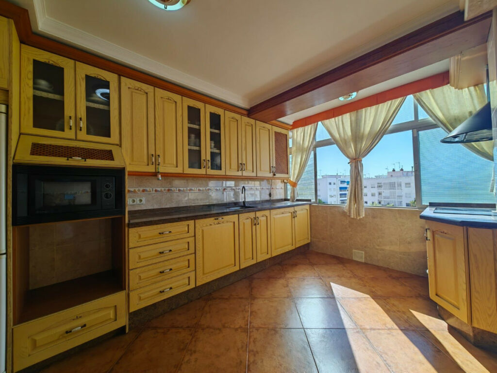 Middle Floor Apartment San Pedro de Alcántara Málaga - image 10