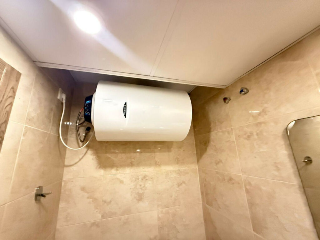 Middle Floor Apartment Torrevieja Alicante - image 10