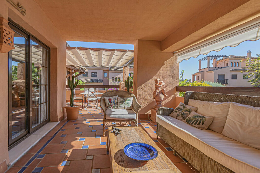 Middle Floor Apartment Hacienda del Sol Málaga - image 10