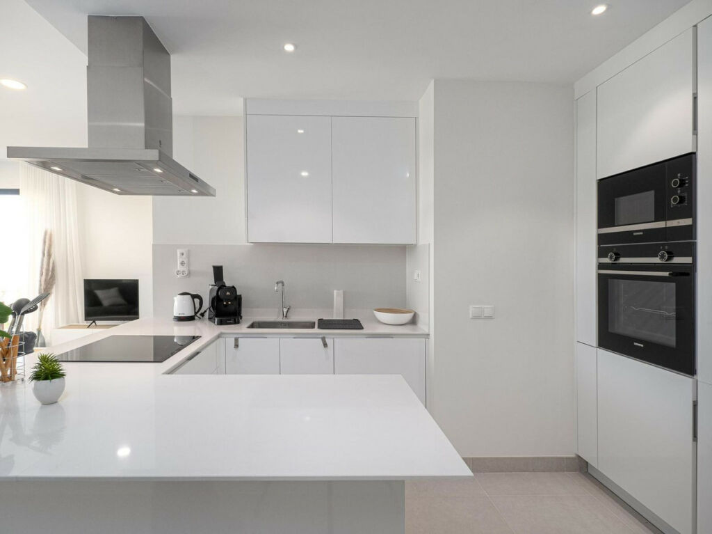 Ground Floor Apartment Estepona Málaga - image 10