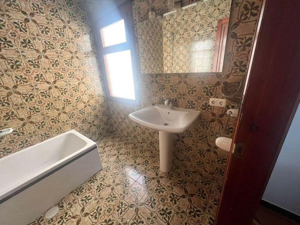 Townhouse Pueblo Nuevo de Guadiaro Cádiz - image 10