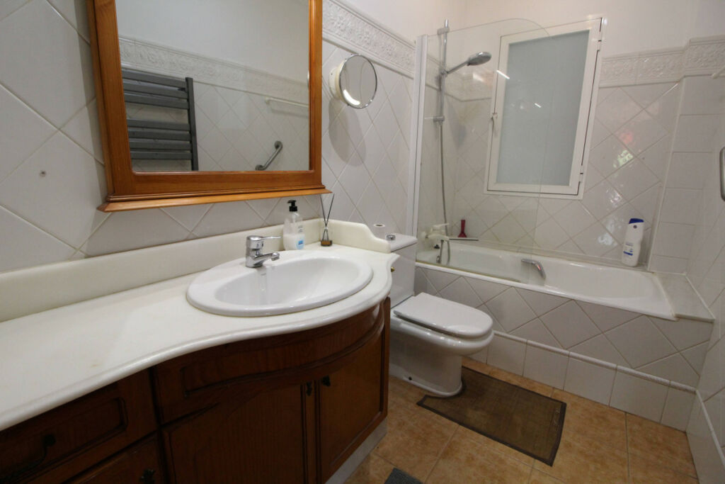 Detached Villa Valverde Alicante - image 10