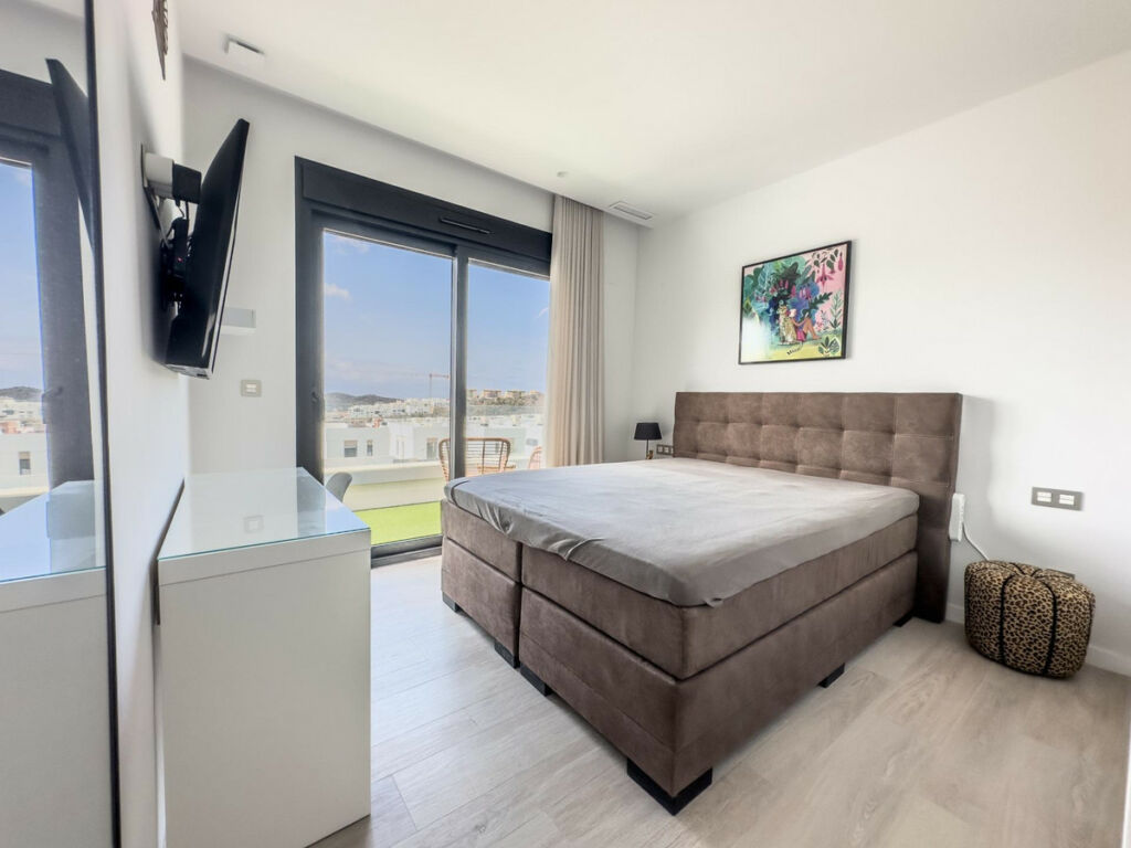 Middle Floor Apartment Calpe Alicante - image 10