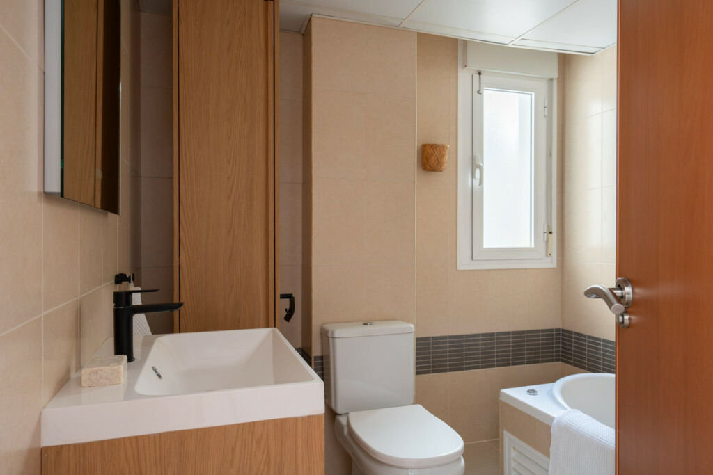 Penthouse Benalmadena Pueblo Málaga - image 10