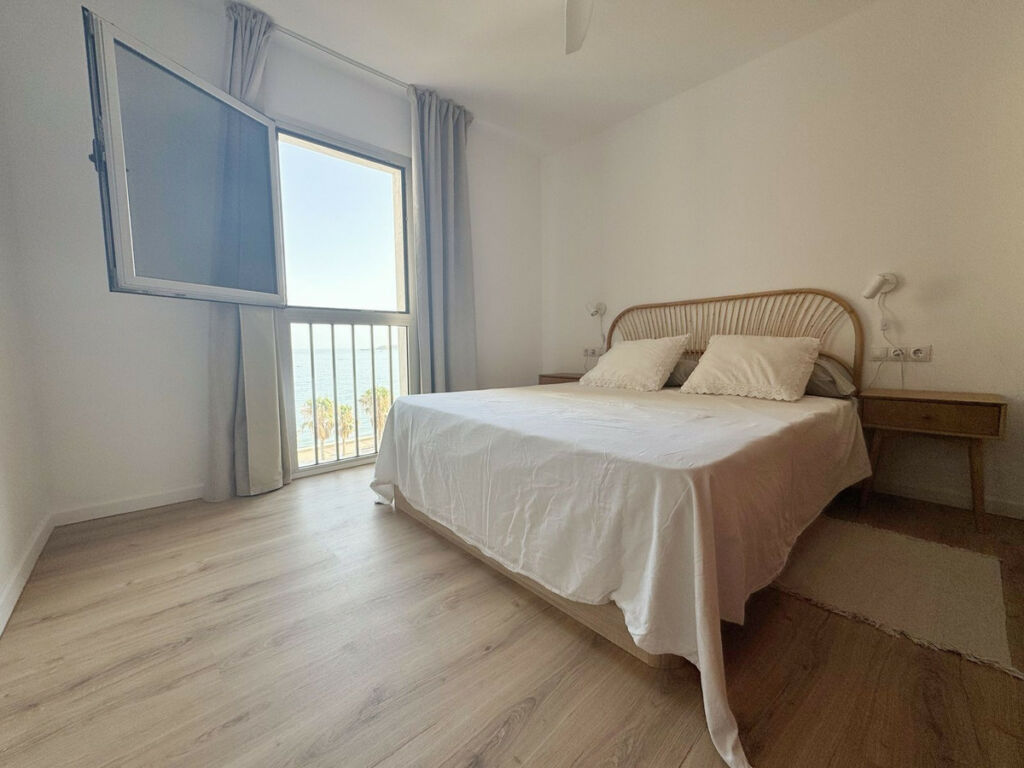 Middle Floor Apartment Fuengirola Málaga - image 10