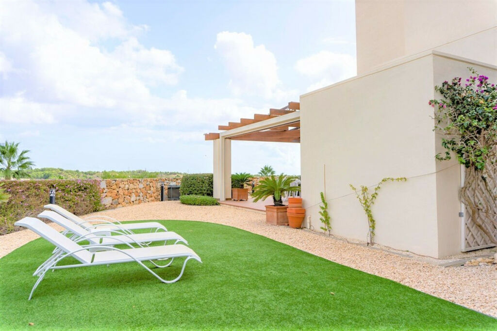 Detached Villa Las Colinas Golf Alicante - image 10