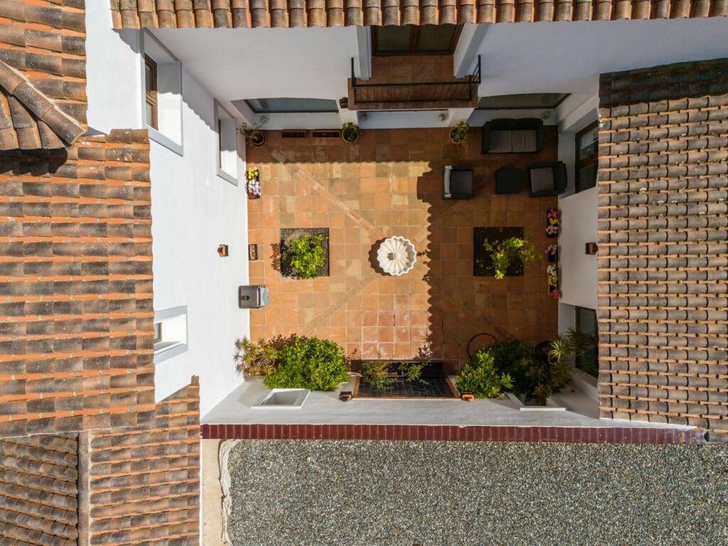 Detached Villa Sotogrande Cádiz - image 10