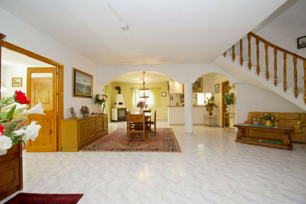 Detached Villa Alhaurín el Grande Málaga - image 10