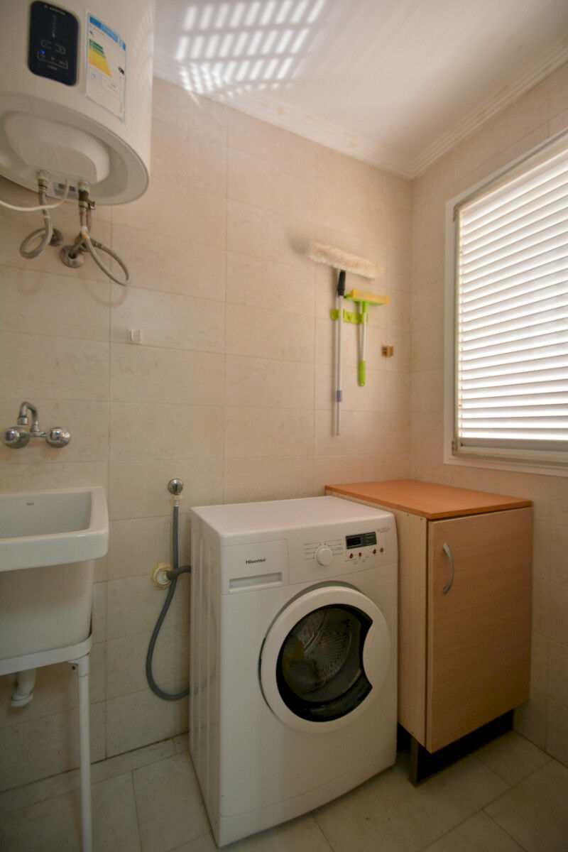 Middle Floor Apartment Guardamar del Segura Alicante - image 10