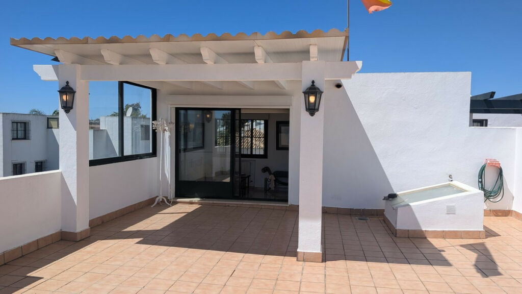 Semi-Detached House San Pedro de Alcántara Málaga - image 10