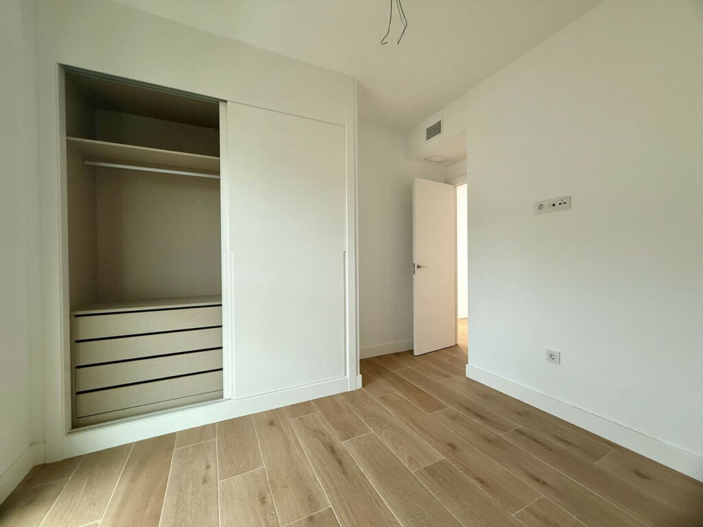 Ground Floor Apartment Higueron Málaga - image 10