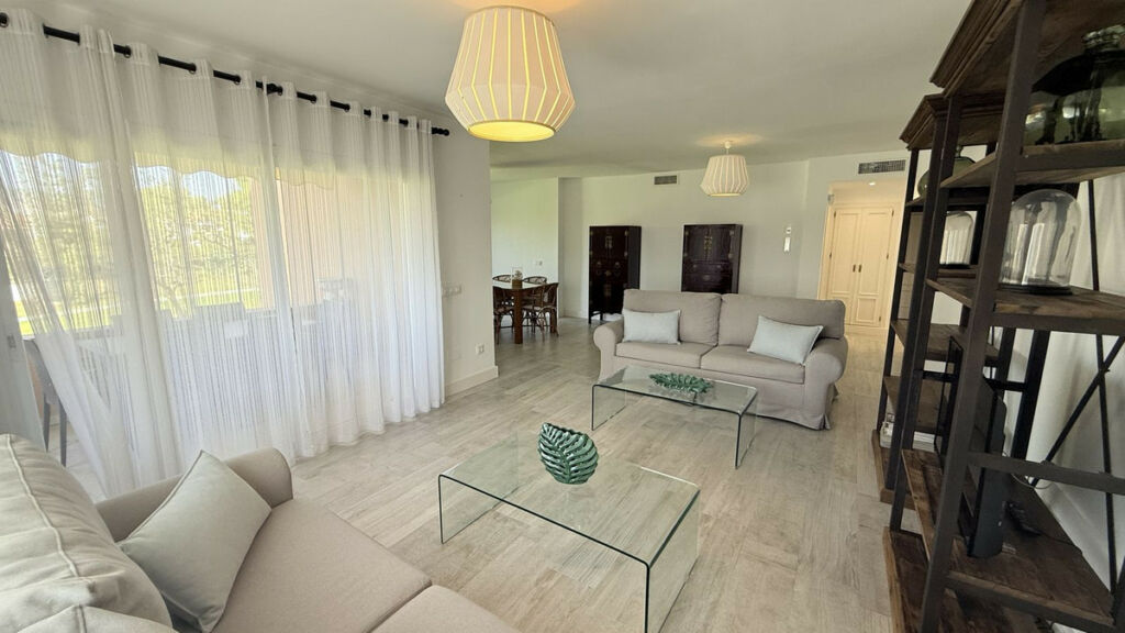 Middle Floor Apartment Guadalmina Alta Málaga - image 10