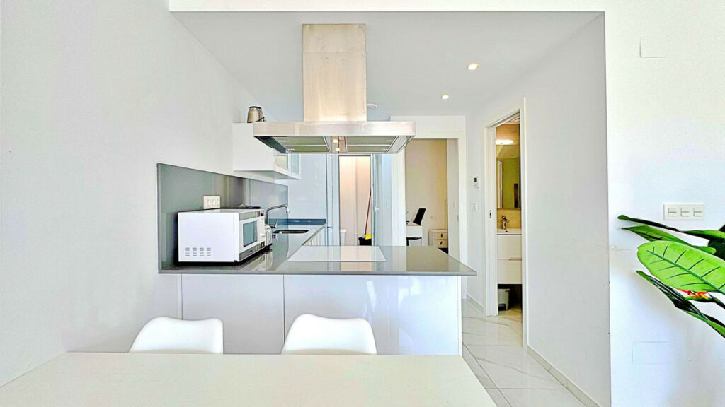 Townhouse Los Balcones Alicante - image 10