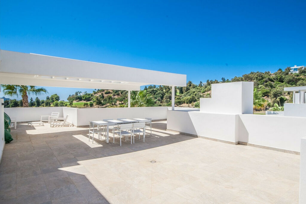 Penthouse Duplex Atalaya Málaga - image 10
