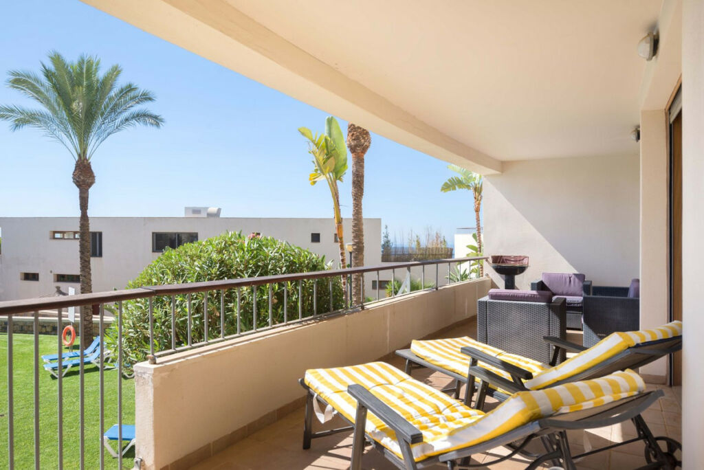 Ground Floor Apartment Altos de los Monteros Málaga - image 10