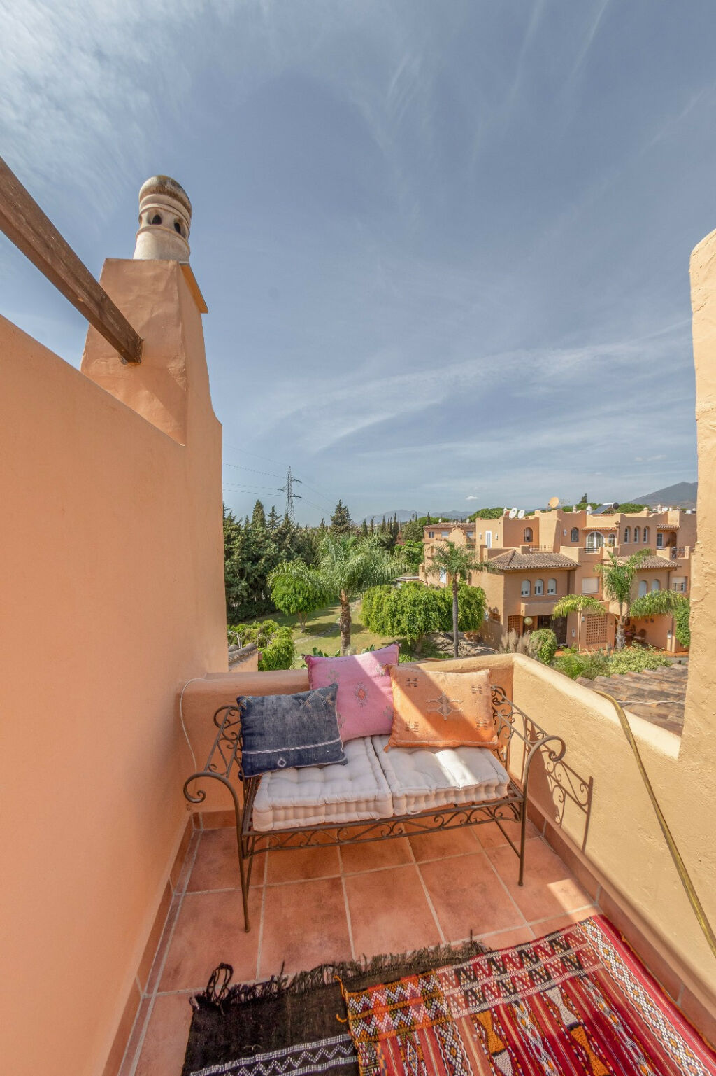Townhouse The Golden Mile Málaga - image 9