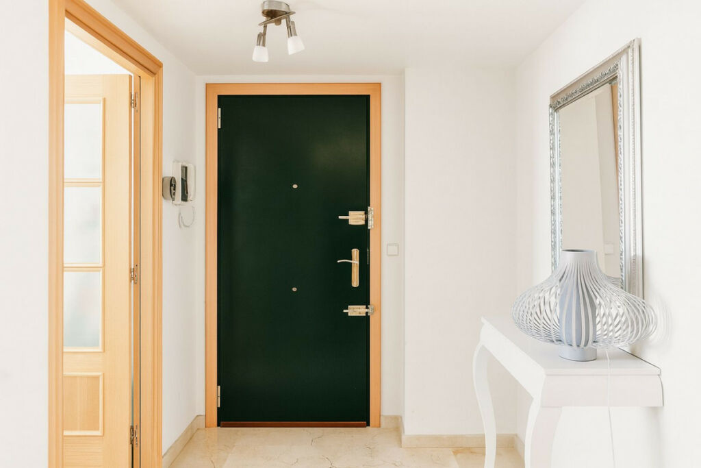 Ground Floor Apartment Guadalmina Baja Málaga - image 9