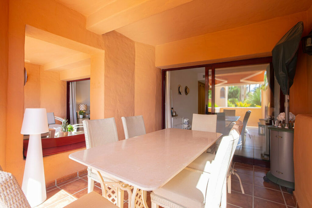 Ground Floor Apartment Los Flamingos Málaga - image 10