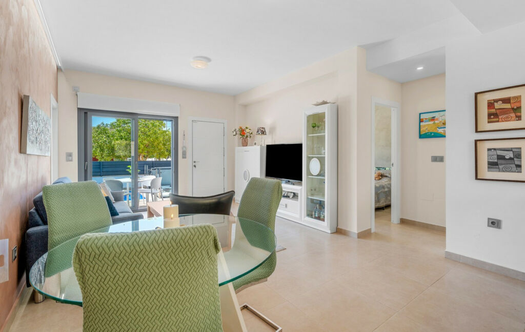 Townhouse Formentera del Segura Alicante - image 10