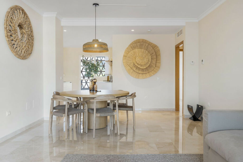 Ground Floor Apartment Estepona Málaga - image 10