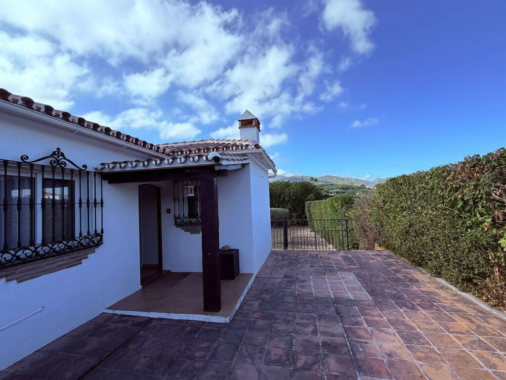 Detached Villa Coín Málaga - image 10