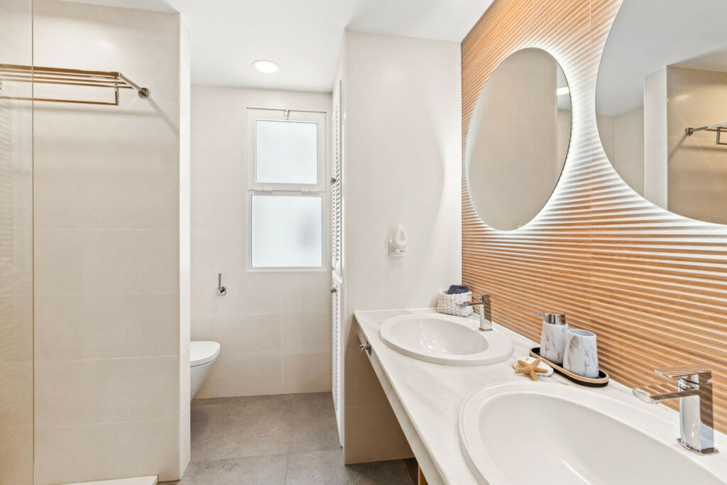 Middle Floor Apartment Riviera del Sol Málaga - image 10