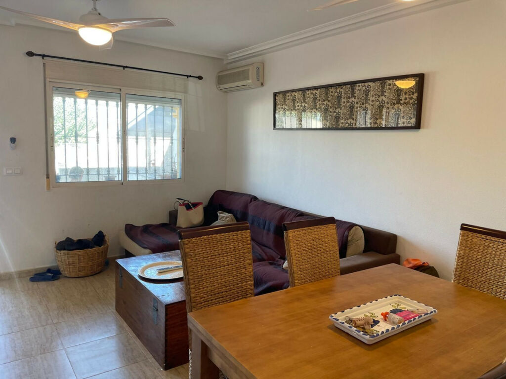 Townhouse Daya Nueva Alicante - image 10
