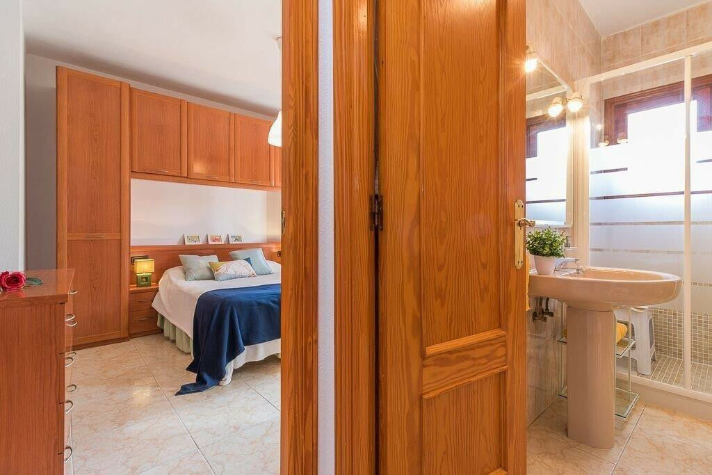 Townhouse Playa Flamenca Alicante - image 10