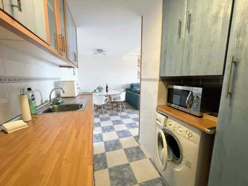 Middle Floor Apartment El Campello Alicante - image 10