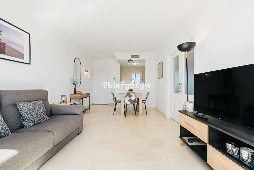 Penthouse La Quinta Málaga - image 10