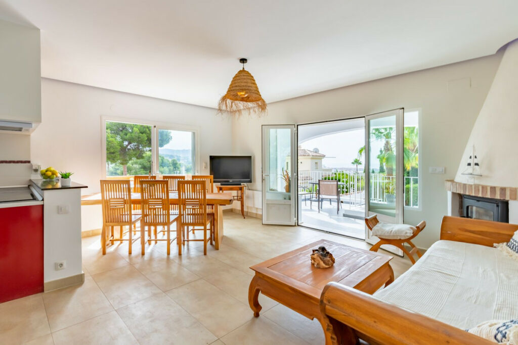 Detached Villa Moraira Alicante - image 10