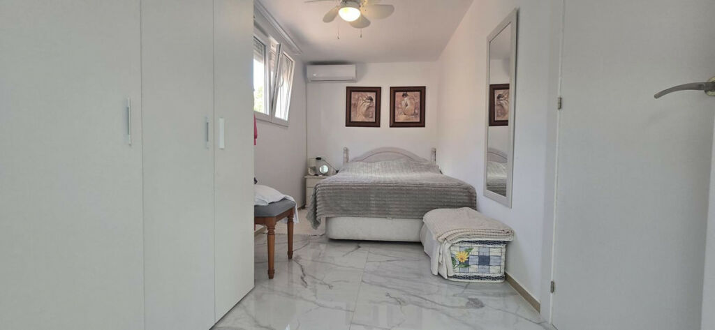 Semi-Detached House Torrevieja Alicante - image 10