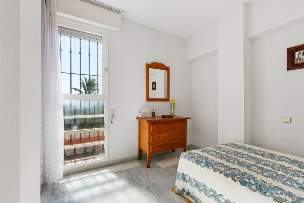 Ground Floor Apartment Marbella Málaga - image 10