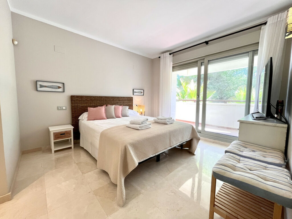 Ground Floor Apartment Las Colinas Golf Alicante - image 10