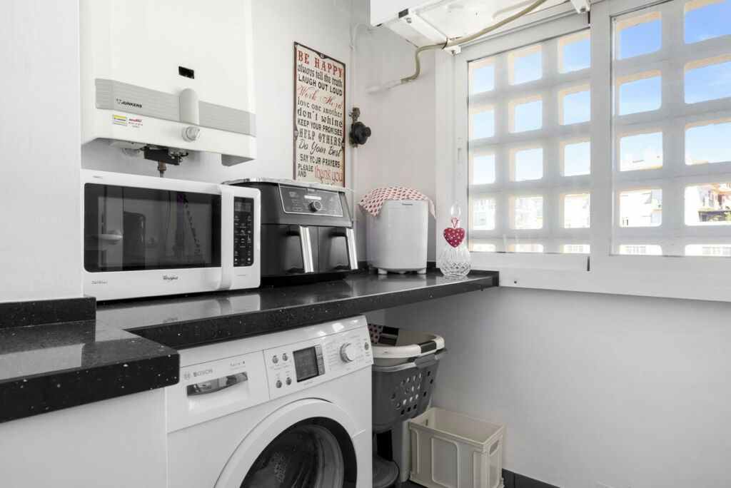 Middle Floor Apartment San Pedro de Alcántara Málaga - image 10