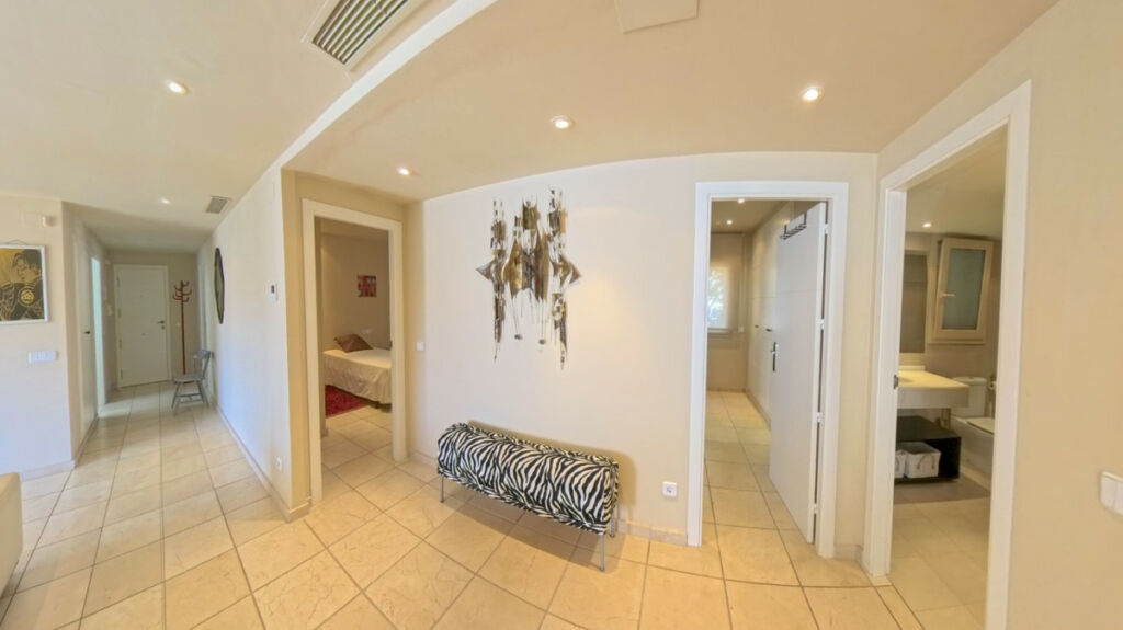 Penthouse Moraira Alicante - image 10