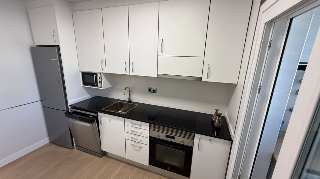 Middle Floor Apartment Orihuela Alicante - image 4