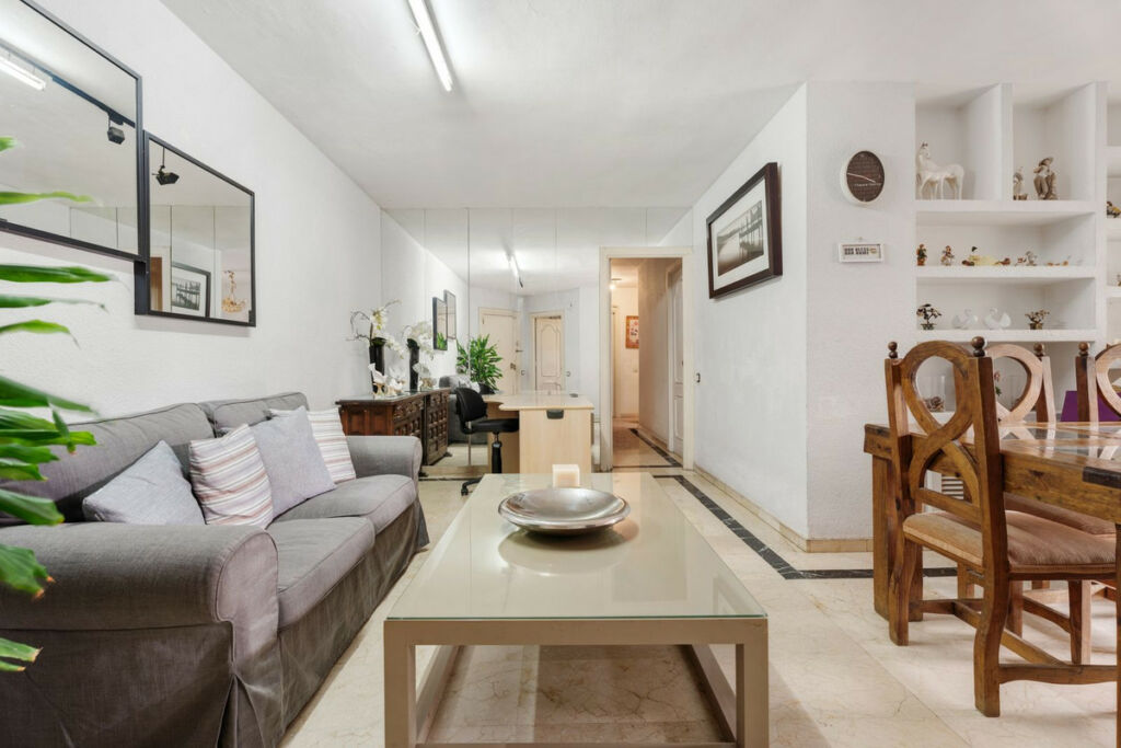 Middle Floor Apartment Marbella Málaga - image 10