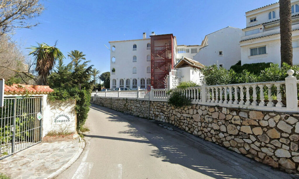 Middle Floor Apartment Marbella Málaga - image 10